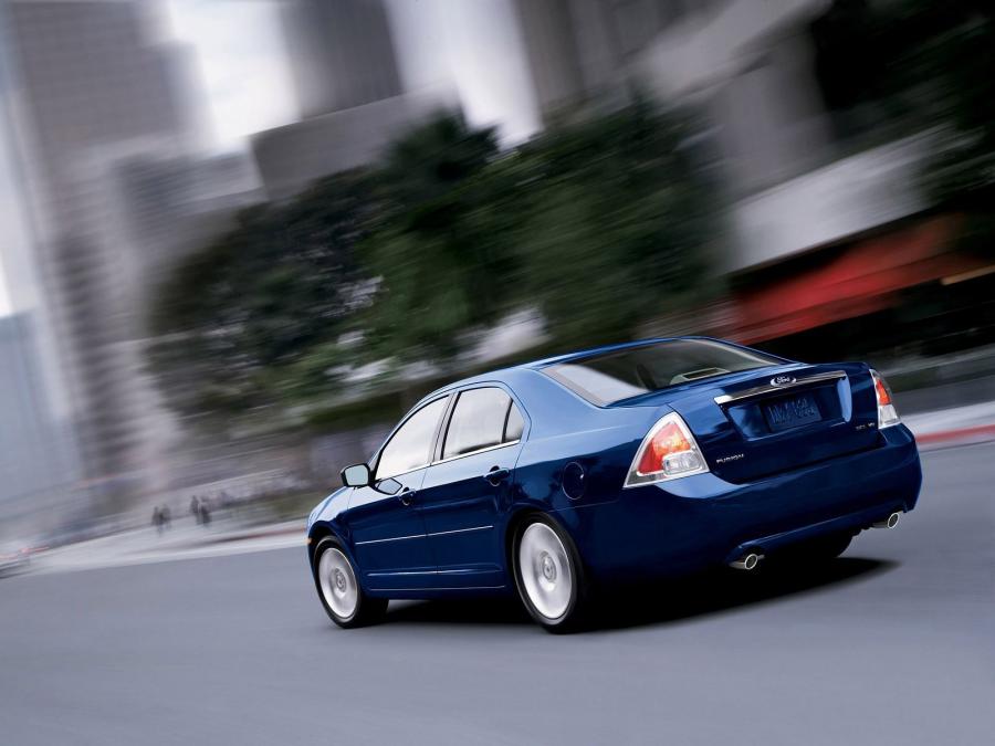  Ford Fusion 2005 года  (фото 2 из 35)